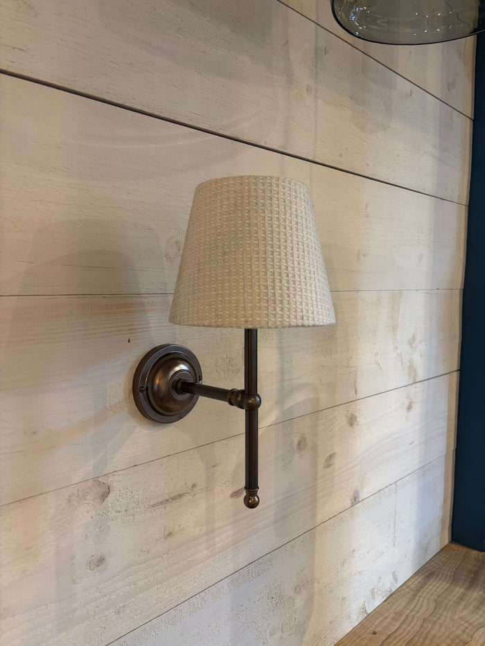 Waffle (15cm) / Antique Brass / Unswitched
