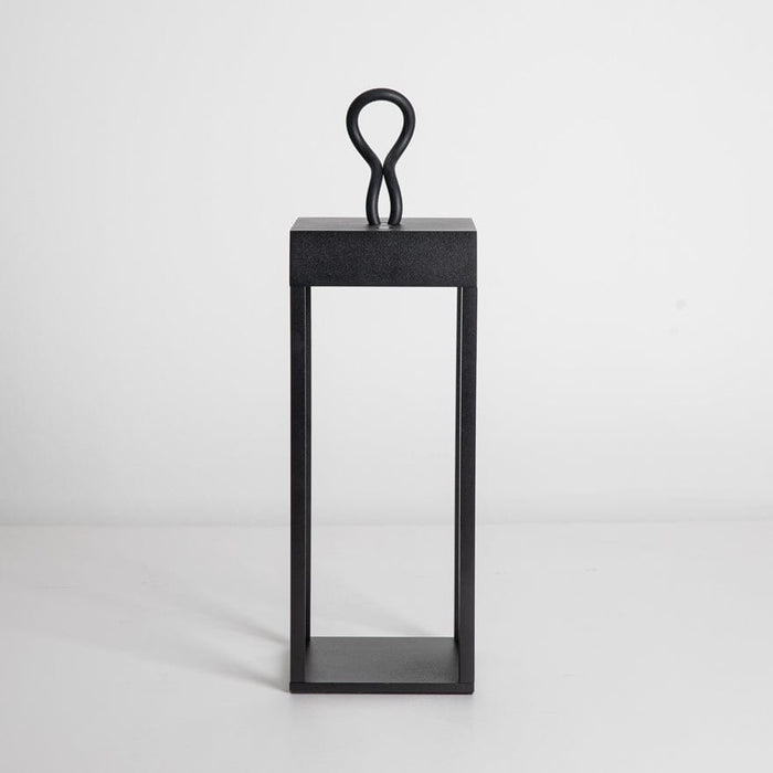 MARTIN OUTDOOR RECHARGEABLE TABLE LAMP