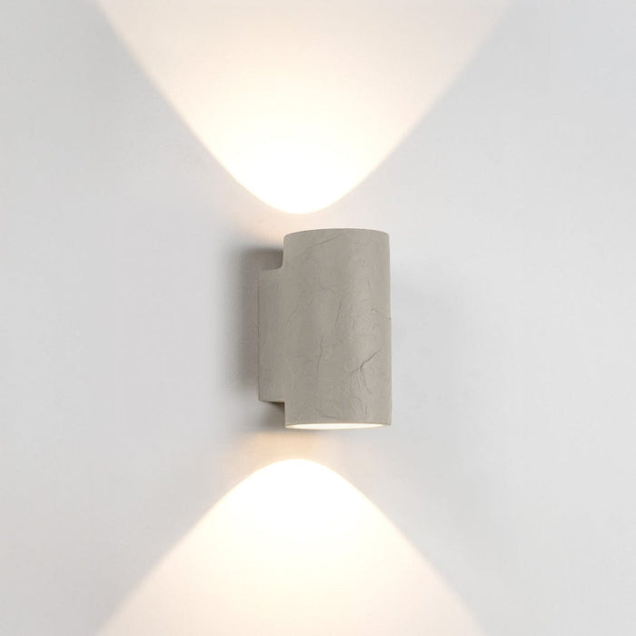 MONOLITH IP65 TEXTURED WALL LIGHT