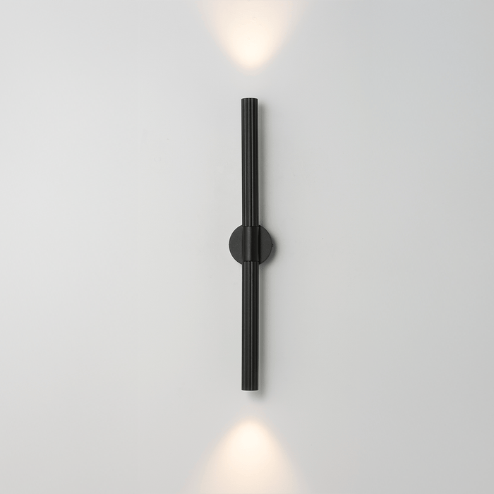 NAVANI OUTDOOR WALL LIGHT