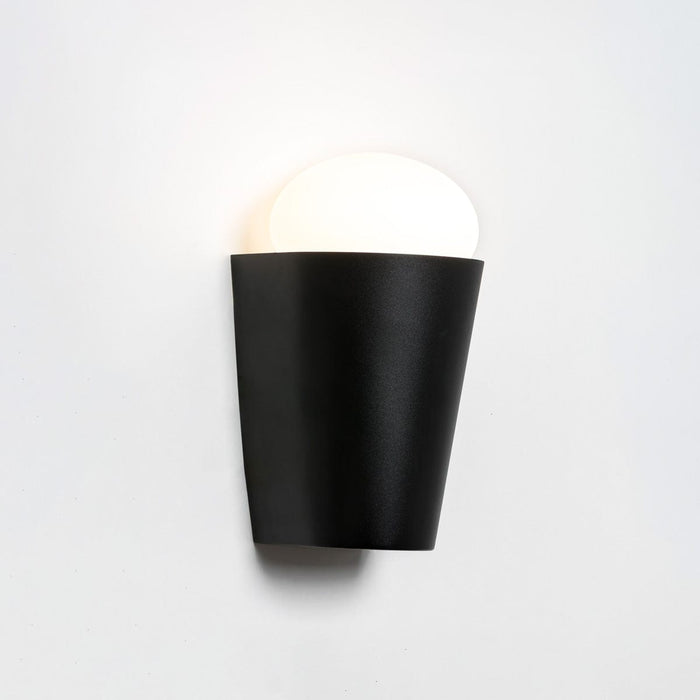 SONETTE 1 WALL LIGHT ON